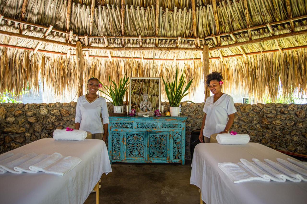 Namaste Beach Club & Hotel Playa de Punta Arena Esterno foto