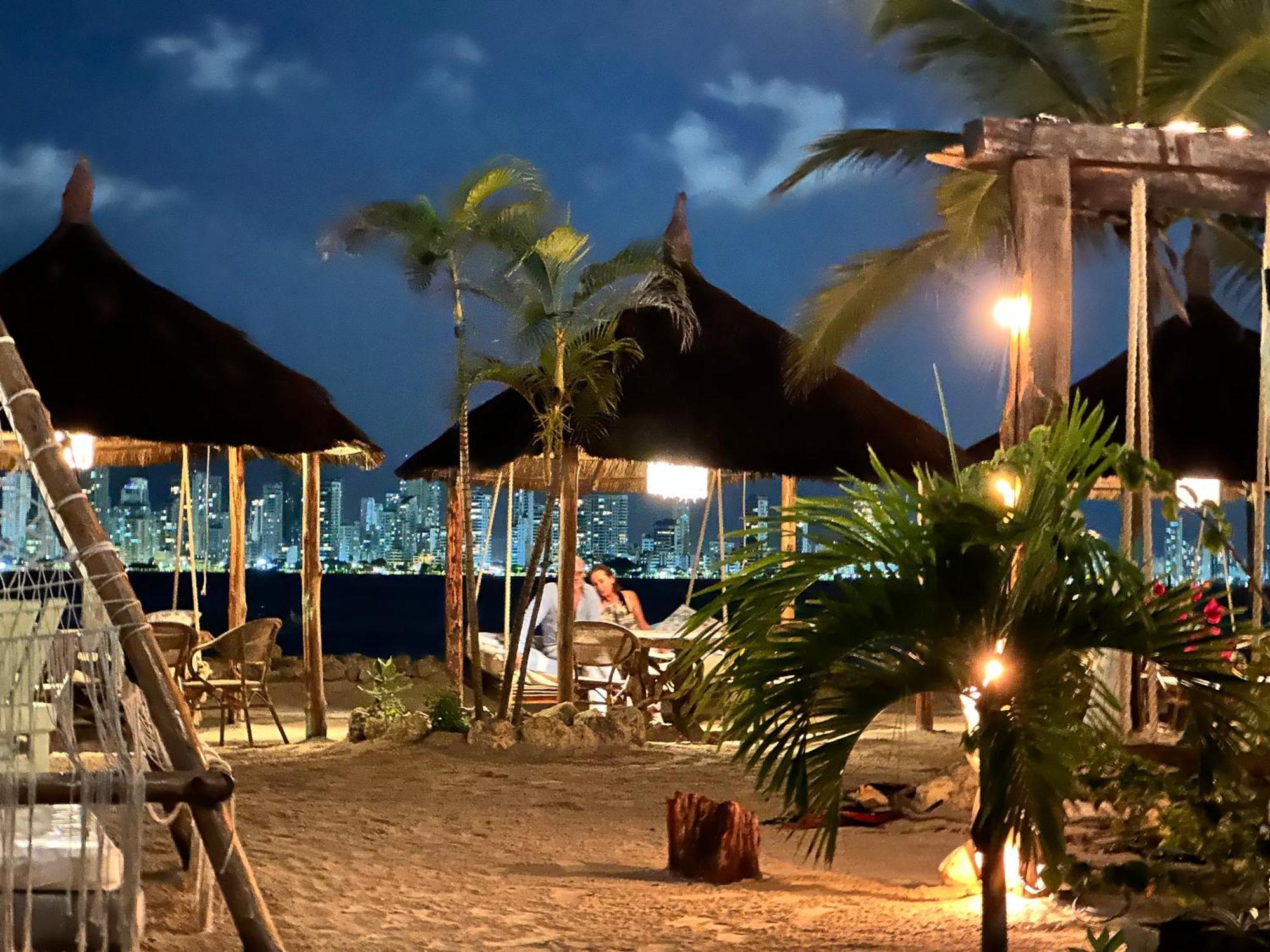 Namaste Beach Club & Hotel Playa de Punta Arena Esterno foto