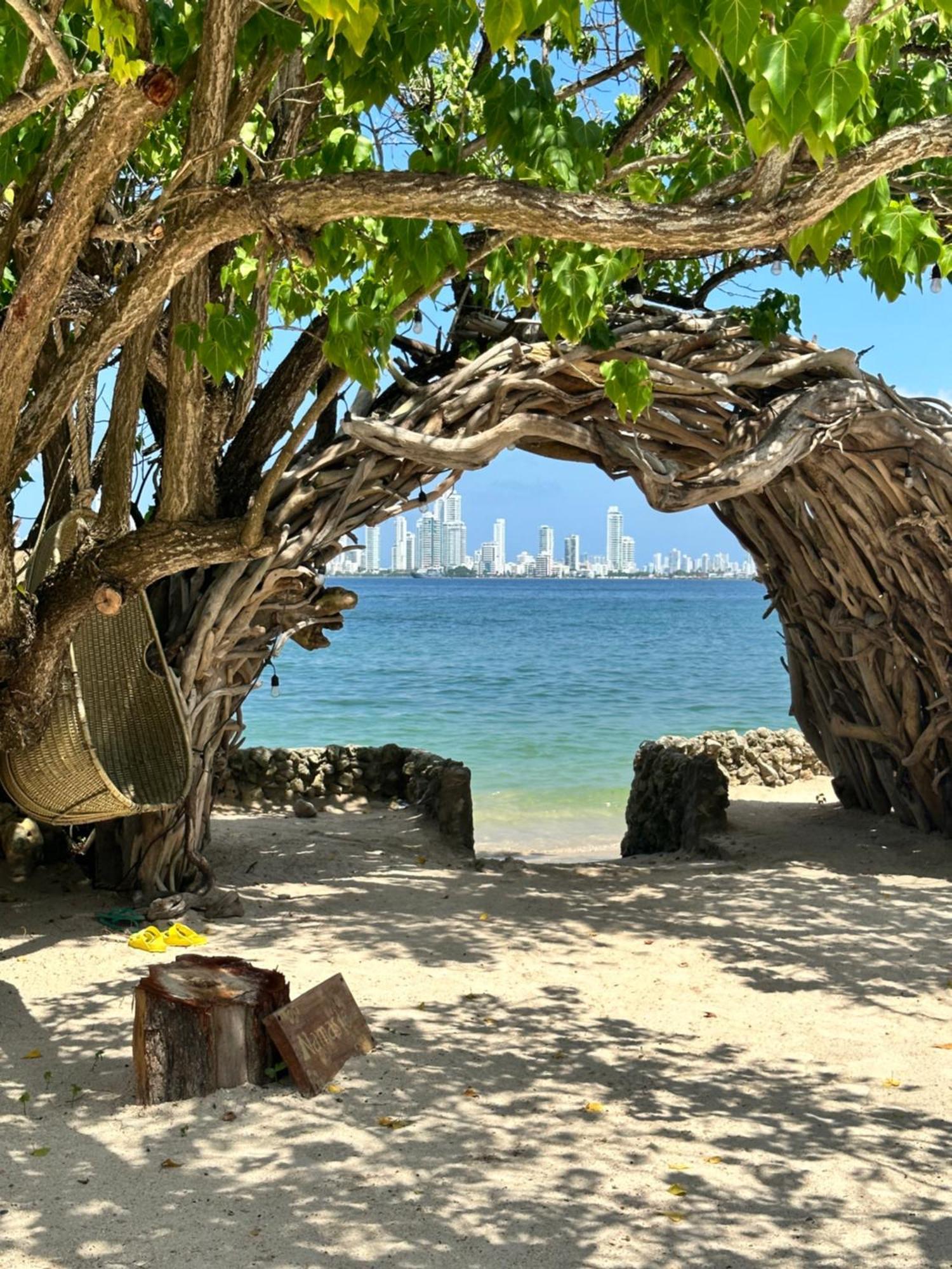 Namaste Beach Club & Hotel Playa de Punta Arena Esterno foto