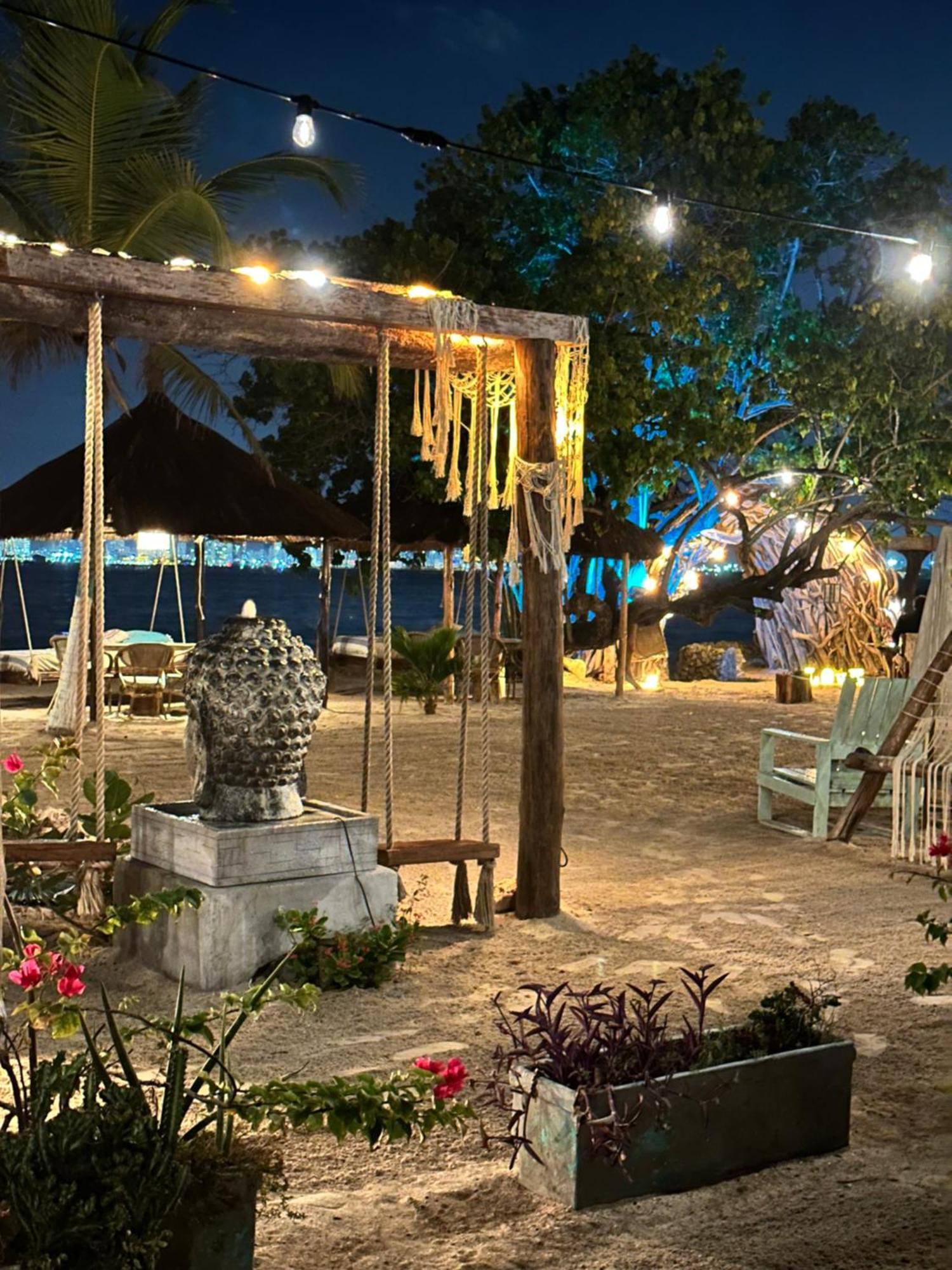 Namaste Beach Club & Hotel Playa de Punta Arena Esterno foto